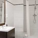 Apartahotel Adagio Access Vauban Lila