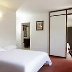 Adagio Access Vauban 3* Rijsel