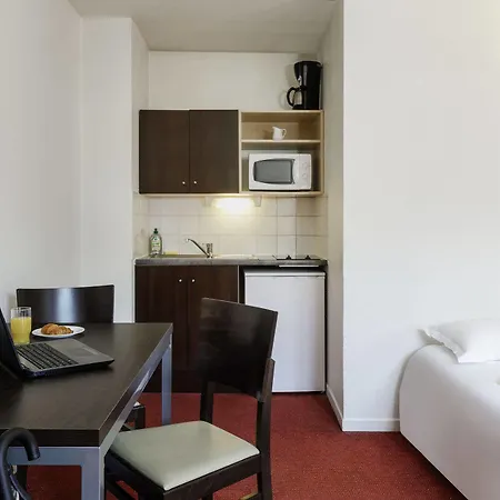 Apartmanhotel Adagio Access Vauban 3*