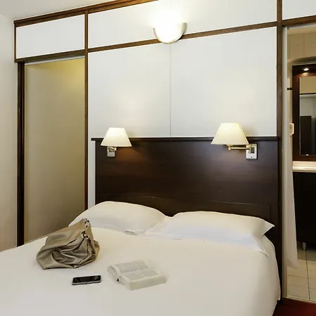 Adagio Access Vauban