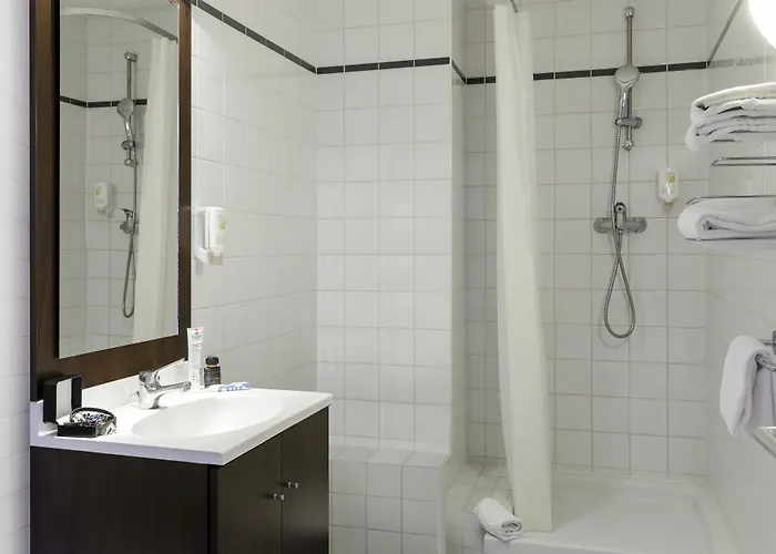 Adagio Access Vauban 3*