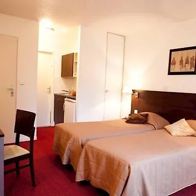 Adagio Access Vauban 3*